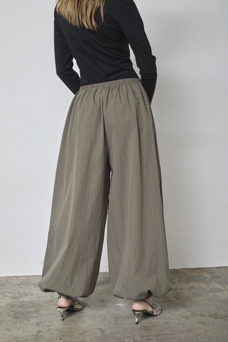 AcasiaCC Balloon LL Pant - Army - Co'couture